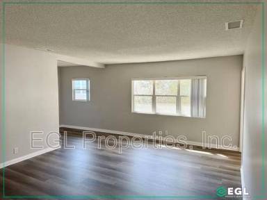 Main picture of 9341 W Olympic Blvd