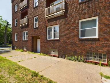 Main picture of 8601 Kenmore Ave