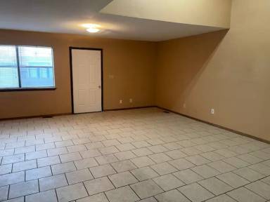 Main picture of 902 Cynthia St