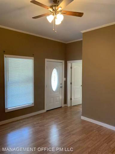 Main picture of 700 Legrand St