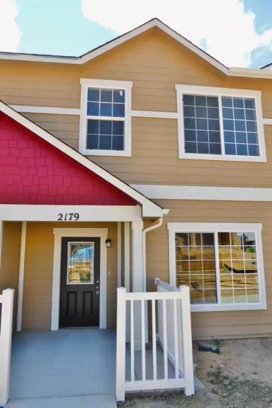 Main picture of 2179 St Claire Park Aly