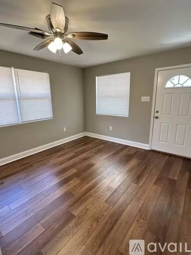 Main picture of 4907 Loyola Ave