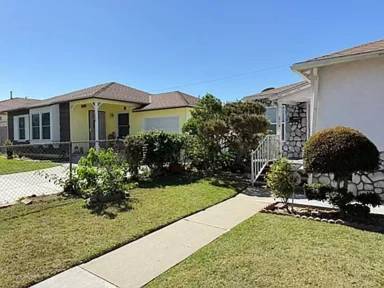 Main picture of 316 E Floral Dr