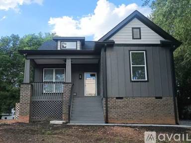 Main picture of 116 Stagg St