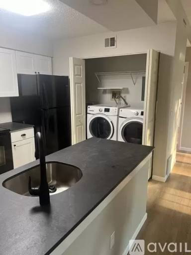 Main picture of 1911 Hampton Place Blvd