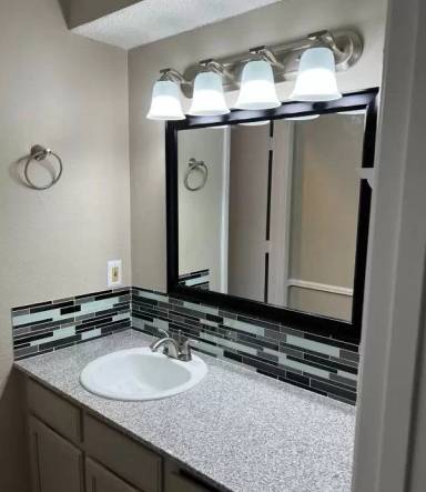 Main picture of 3012 Sappington Pl