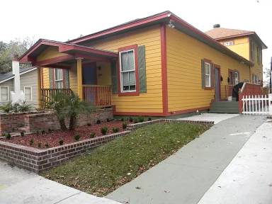 Main picture of 1102 E 33rd St
