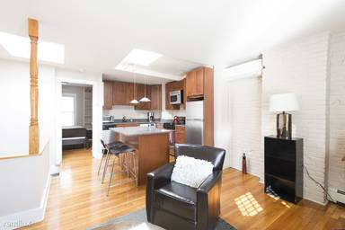 Main picture of 33 Gray St