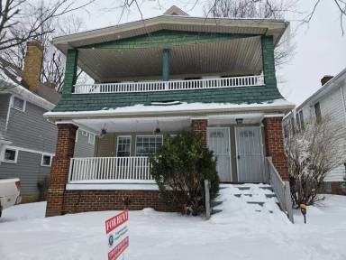Main picture of 921 Helmsdale Rd