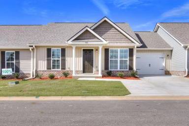 Main picture of 468 Tarsel Ct