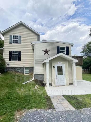 Main picture of 3927 Poole Rd