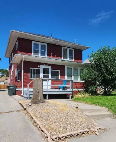 Main picture of 632 Hill Ave