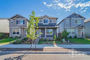 Main picture of 627 NE 137th Ave
