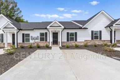 Main picture of 2219 Archer Ln