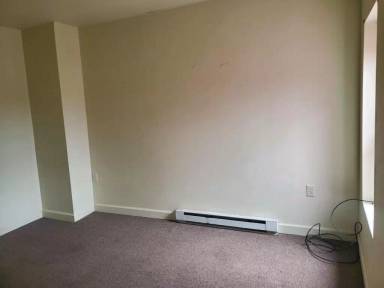 Main picture of 240 N 2nd St