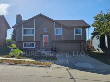 Main picture of 8303 Vernon Ave