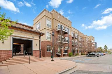 Main picture of Village Plaza Lofts