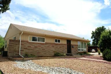Main picture of 1845 Crestmore Pl