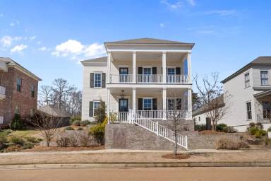 Main picture of 154 N Natchez Dr