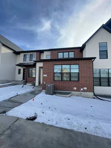 Main picture of 165 E Lamotte Peak Ln