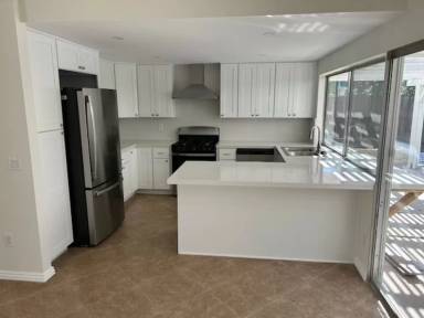 Main picture of 31944 Village Center Rd