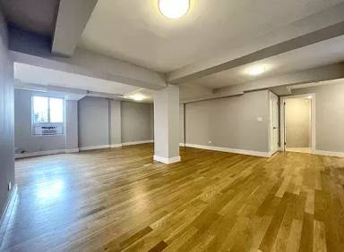 Main picture of 754 W End Ave