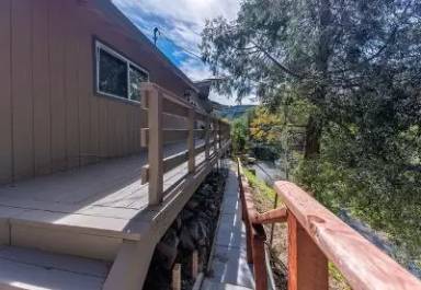 Main picture of 845 Arbula Dr