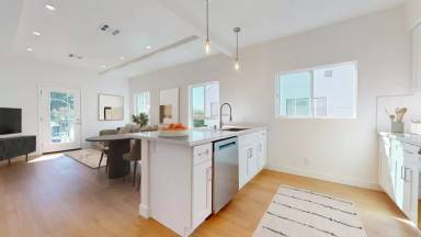 Main picture of 5131 1/2 W 21st St