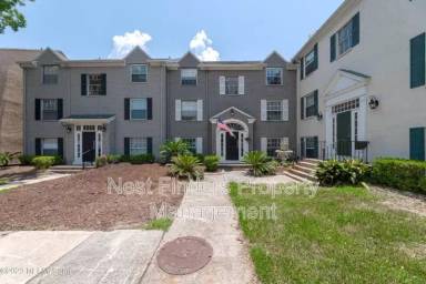 Main picture of 4333 Plaza Gate Ln S