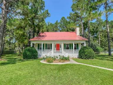 Main picture of 112 Franklin Rd