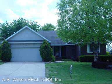 Main picture of 1376 E Burntwood St