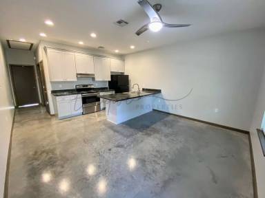 Main picture of 144 Arlington Dr