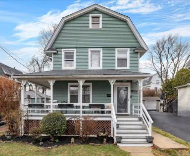 Main picture of 1408 Henry Ave