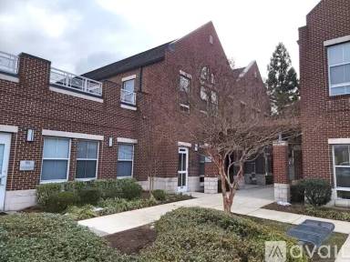 Main picture of 21165 Whitfield Pl