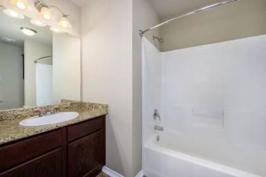 Main picture of 1019 Arbor Way