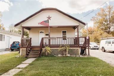 Main picture of 864 Wyley Ave