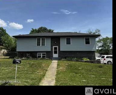 Main picture of 1633 Starlite Dr
