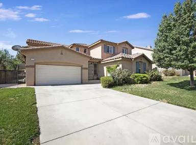 Main picture of 734 Celtic Dr