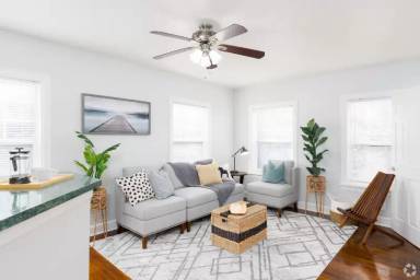 Main picture of 203 Belmont Ave E
