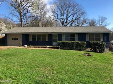 Main picture of 307 Signal View St