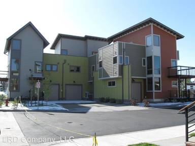 Main picture of 1173 N 15th Ave