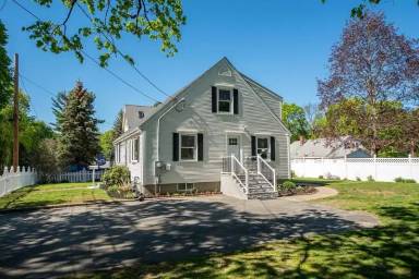 Main picture of 1262 W Ocean View Ave