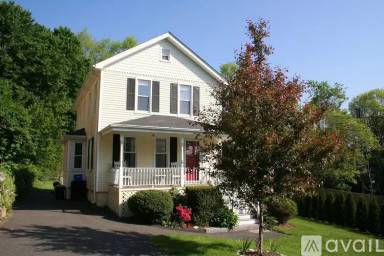 Main picture of 105 Richmond Hill Rd