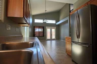 Main picture of 2222 S 114th Ln