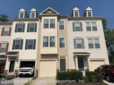 Main picture of 8112 Hollow Ct