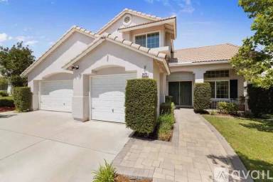 Main picture of 2472 Notre Dame Cir