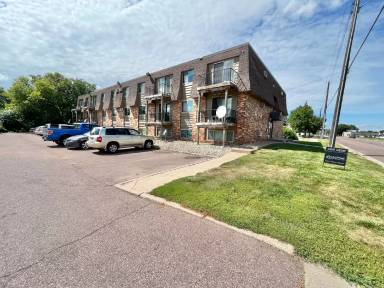 Main picture of 401 N Western Ave