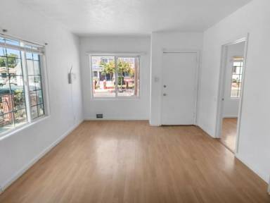 Main picture of 1946 62nd Ave