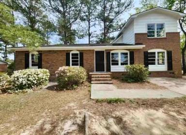 Main picture of 1004 Woodale Cir