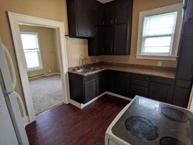 Main picture of 710 S Washington Ave